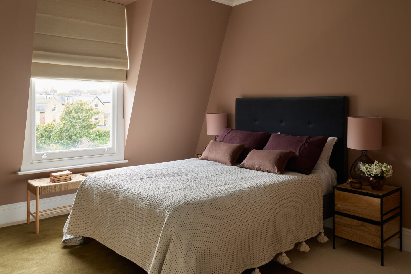 Imperfect Interiors
-24