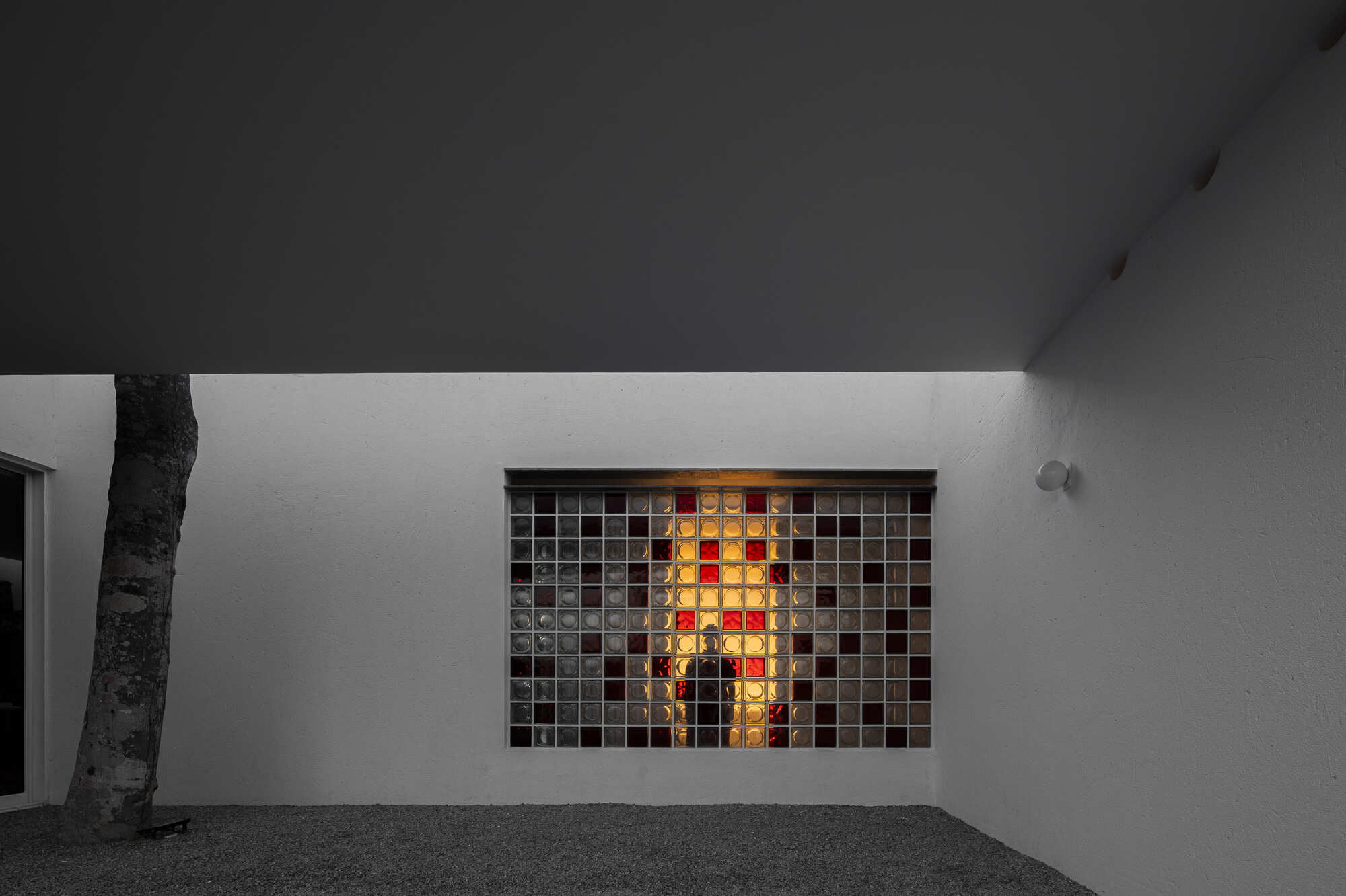 白宫（注：在葡萄牙语等语言中，Casa Branca字面意思是白色的房子，常用来指美国白宫） 丨巴西丨NEBR arquitetura-45