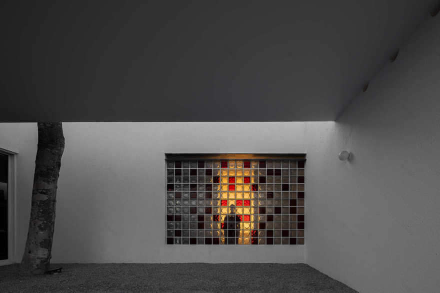 白宫(注:在葡萄牙语等语言中,Casa Branca字面意思是白色的房子,常用来指美国白宫) 丨巴西丨NEBR arquitetura-45