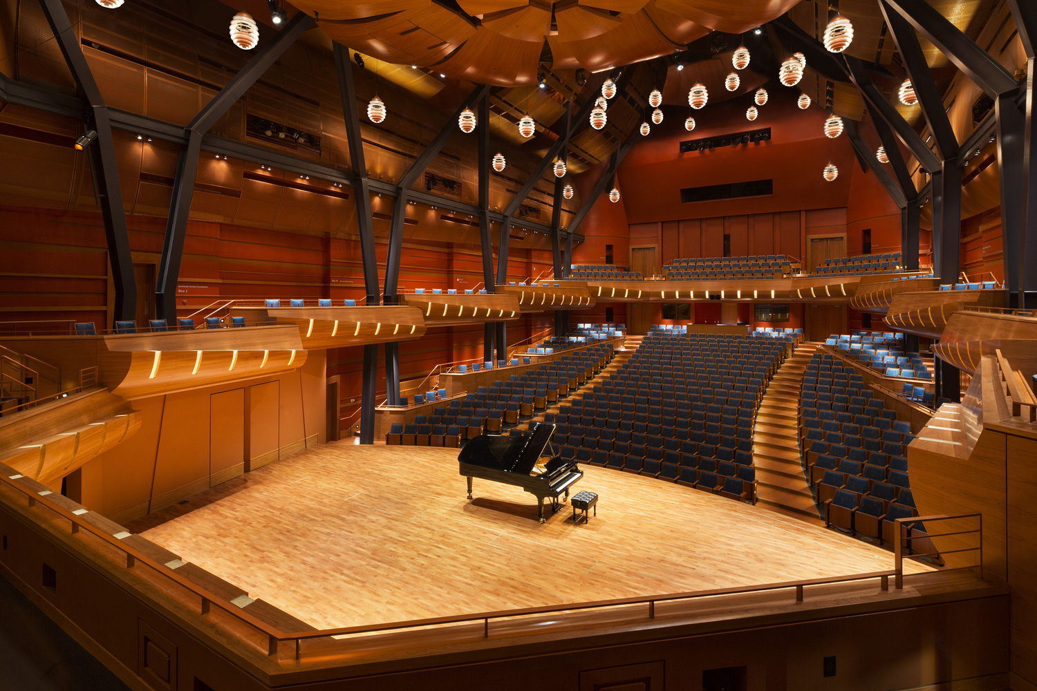 加拿大皇家山大学泰勒表演艺术中心-18