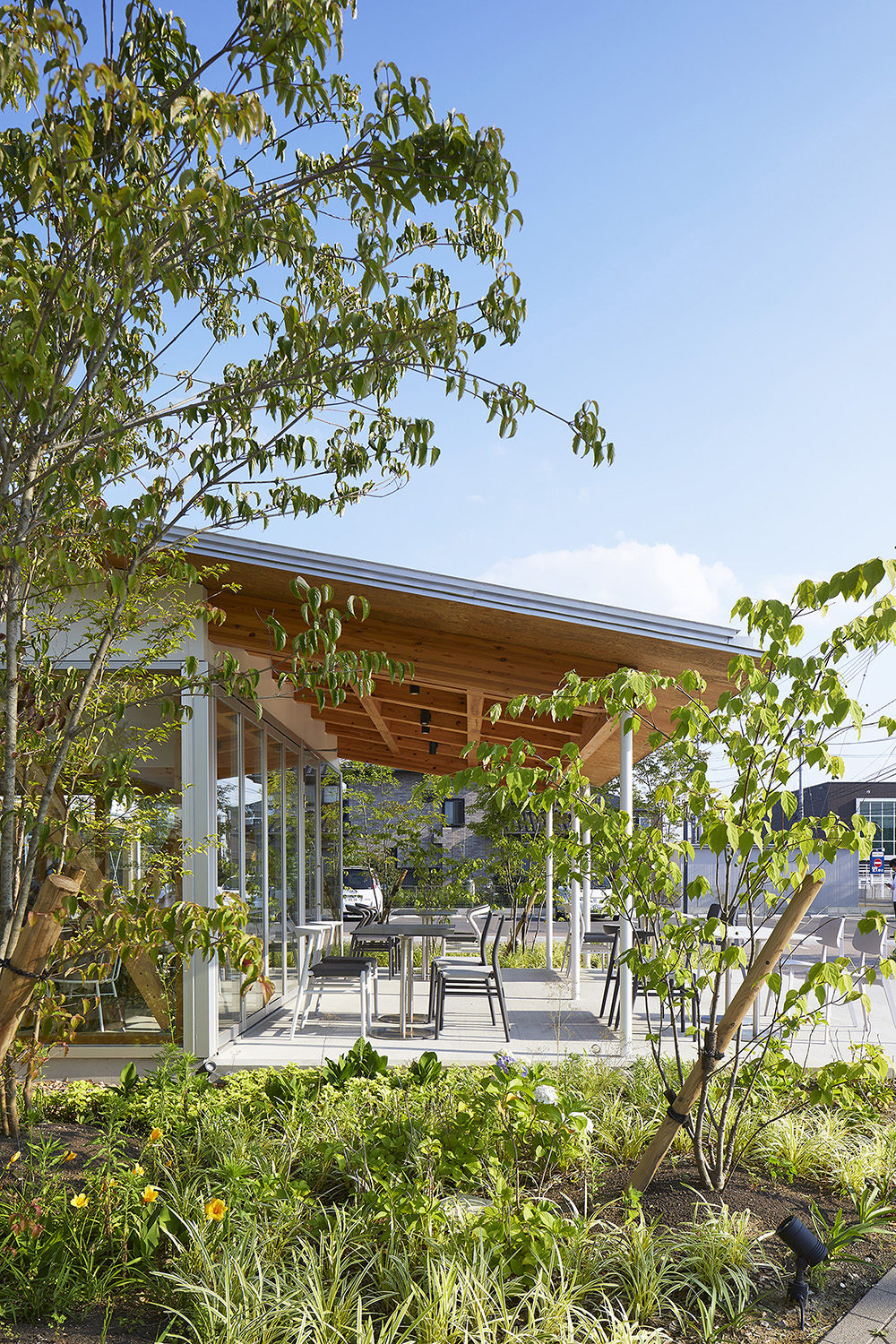 青木，仙台水果之巅（这里fruits peaks直译为水果之巅，但可能在具体语境中有更合适的名称，若aoki是人名可译为青木 ） 丨tomito architecture,ASD,FDS等-44