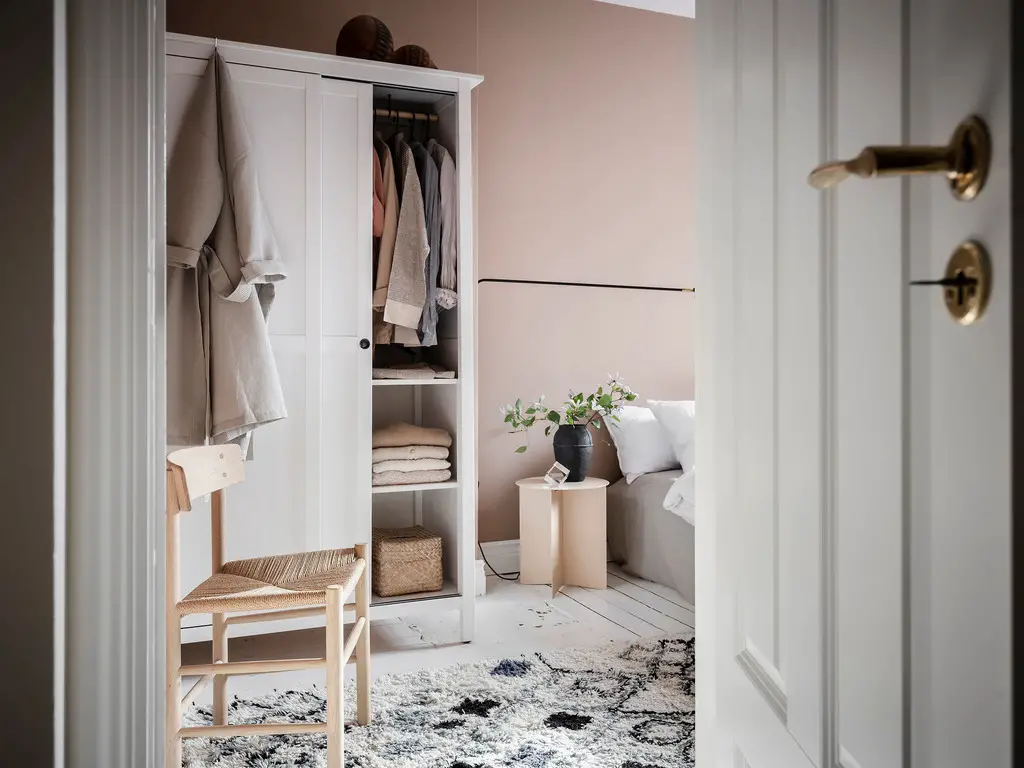 温馨舒适的斯堪的纳维亚风格公寓设计-13