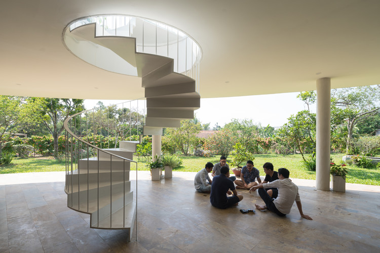 回归自然的现代乡村家园-7