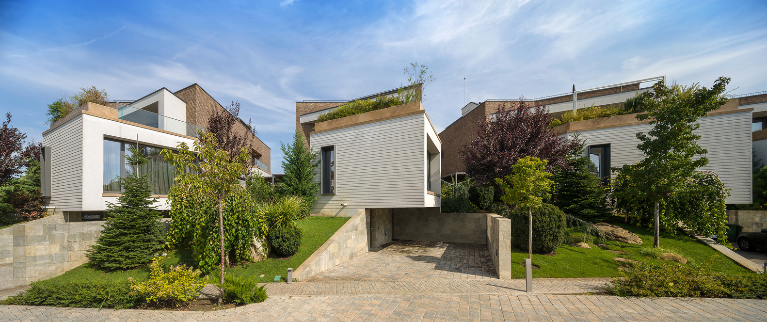 Evening on the Hill  Fabrica de arhitectura-22