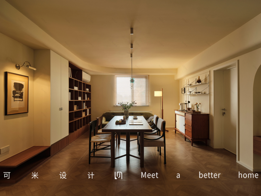 温柔色调中的成长天地,复古与实用共融的慢调空间-12