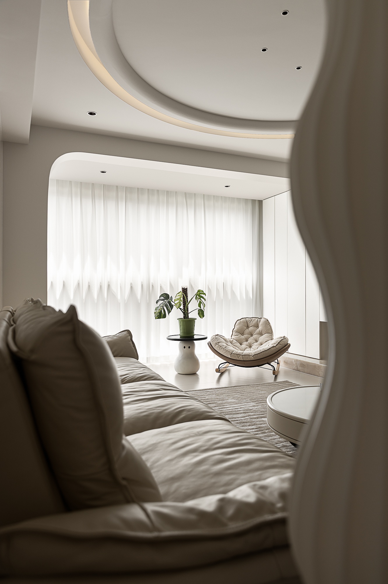 140㎡阳光容器 把光揉进每个平方的极简主义丨中国杭州丨SJD春茉空间设计-12