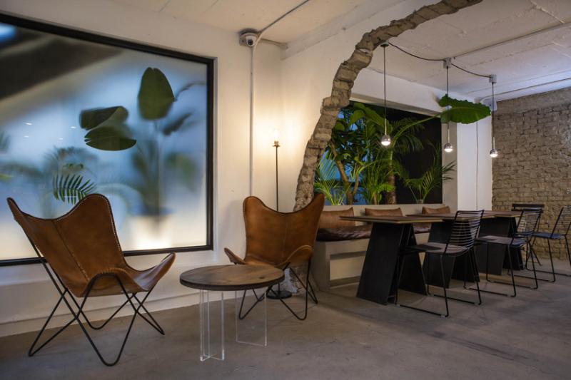 17 坪现代简约风咖啡馆，打造城市小清新空间-16