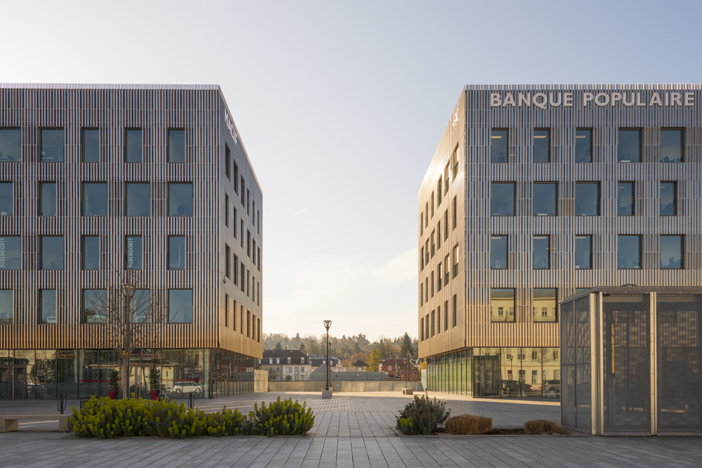 Mulhouse 车站区地标建筑 | DeA 建筑事务所打造的简约商业办公楼-9