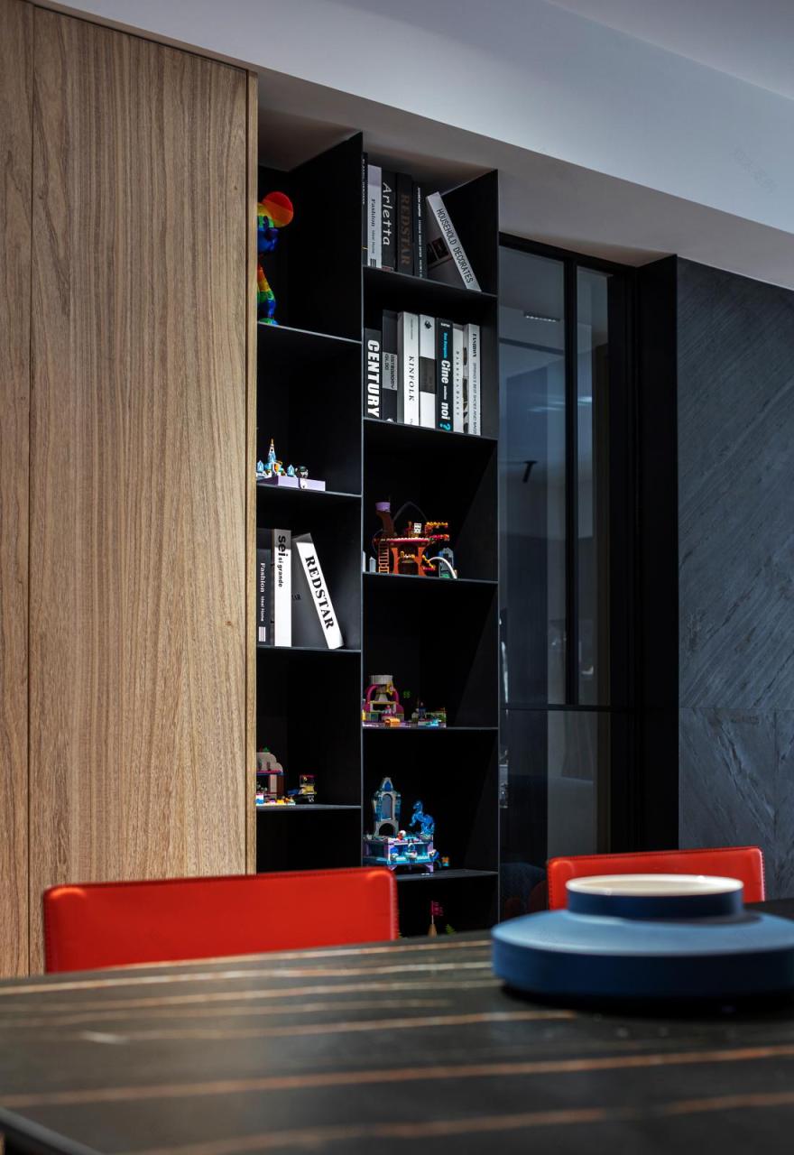 平层空间的黑与木色之美丨莫迪夫设计-12