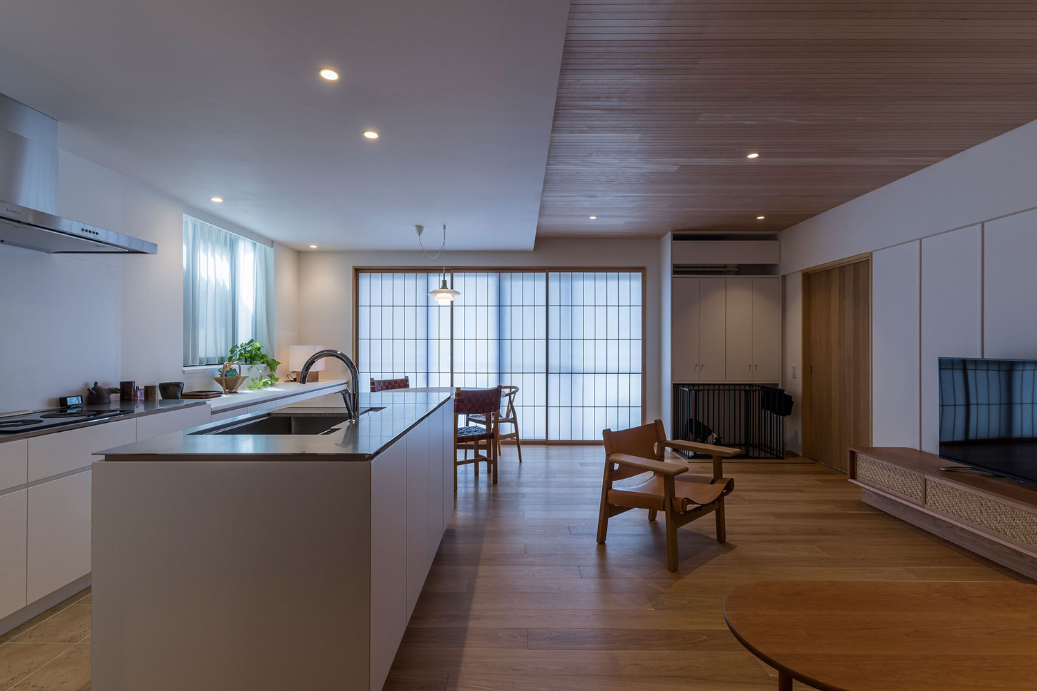 日本静谧公寓改造 | 优化空间与光线的和谐共生-10