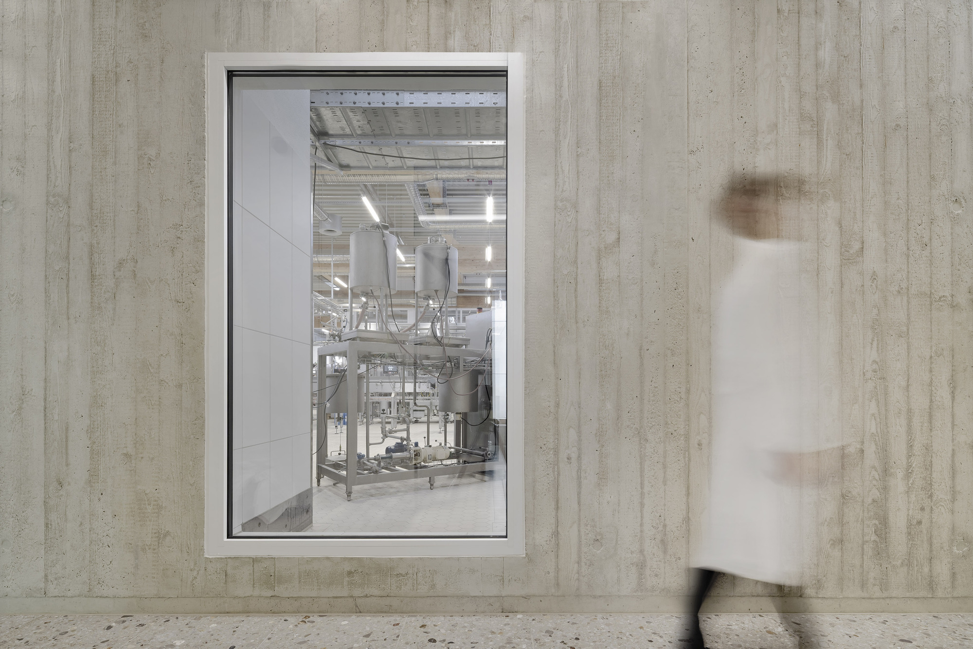 University of Applied Sciences for Beverage Technology – Lecture Hall Building and Logistics Laboratory / Bez+Kock Architekten + Ernst2 Architekten-44