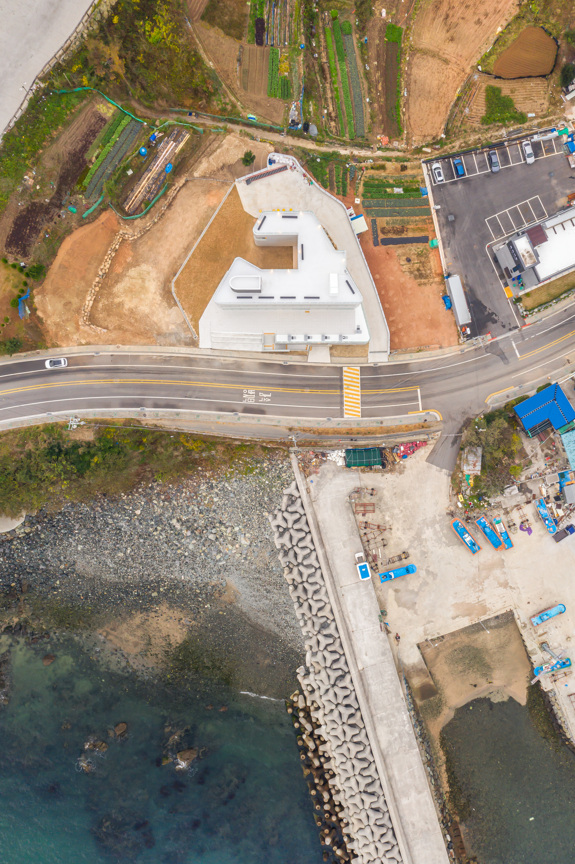 NCNP Coffee / moc architects-41