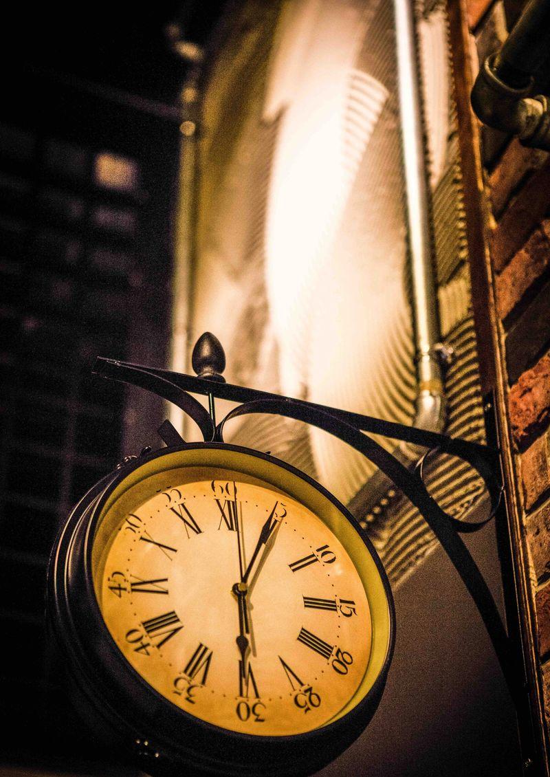 爵士旋律世界——复古工业风音乐酒吧设计-14