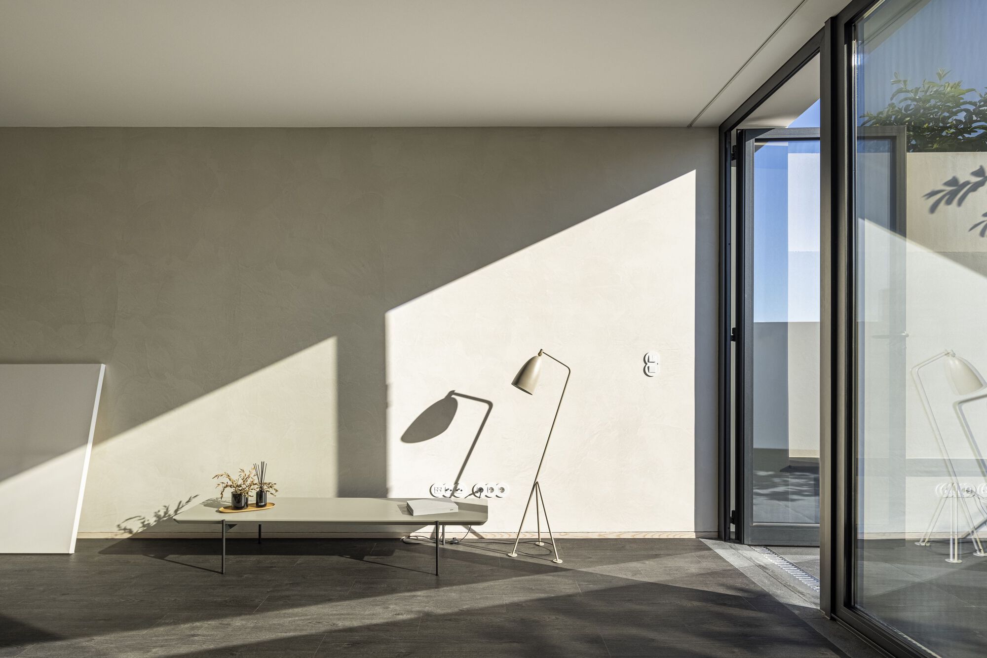 风车房丨葡萄牙蓬塔德尔加达丨BOX arquitectos-13