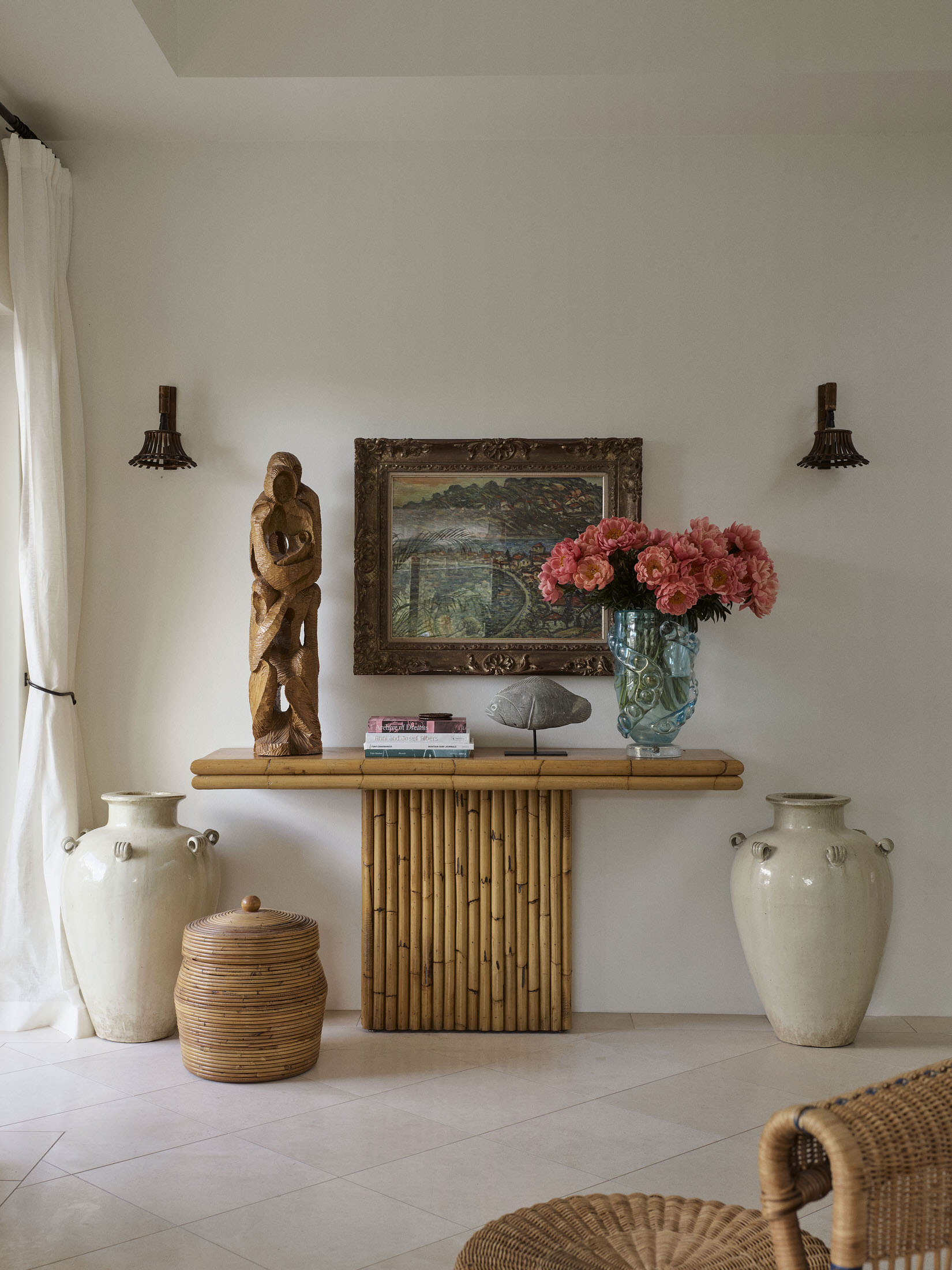 Tamsin Johnson Brings Spanish-Hollywood Glamour to New Raes Guesthouses in Byron Bay.-3