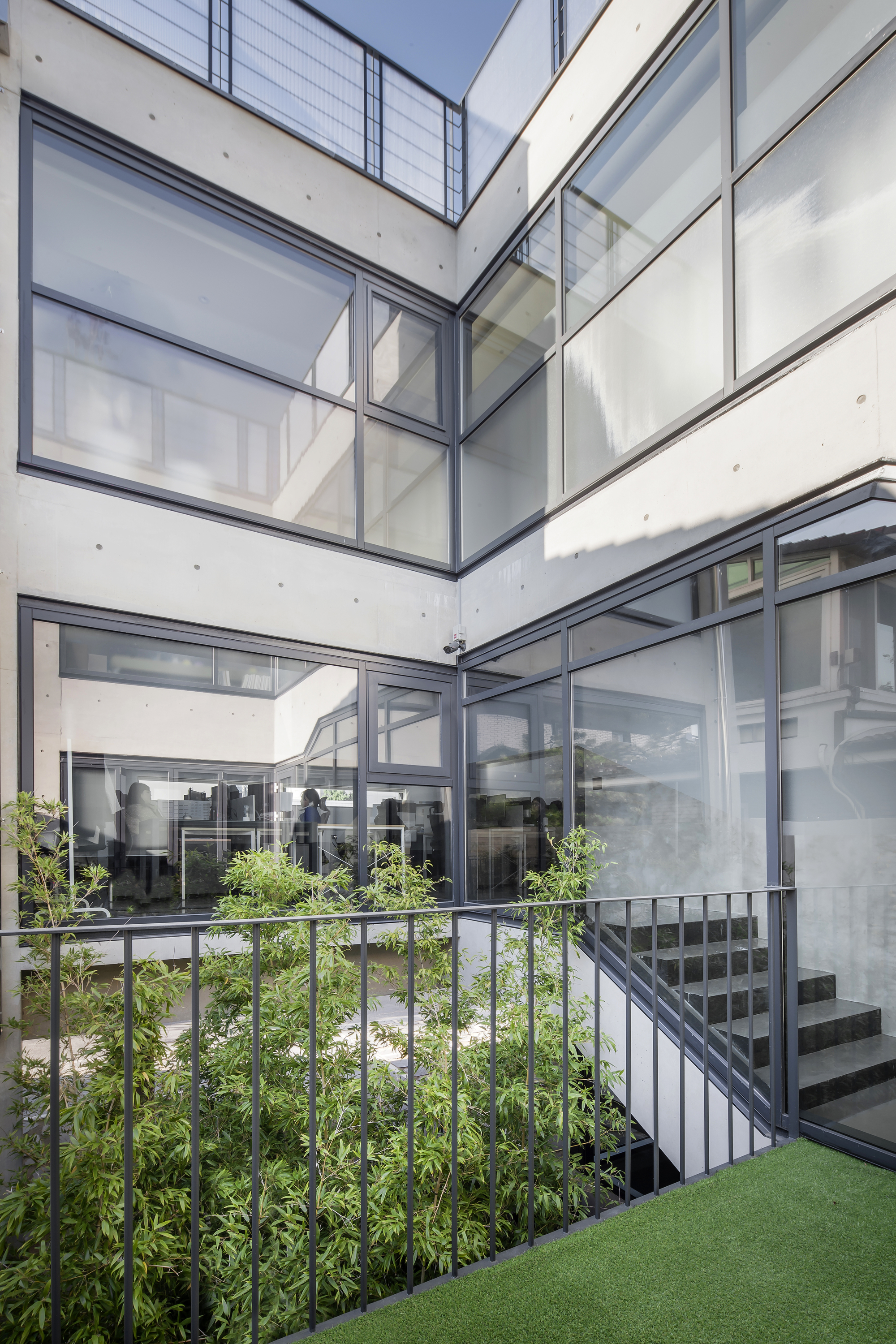 蒂拉办公大楼-29