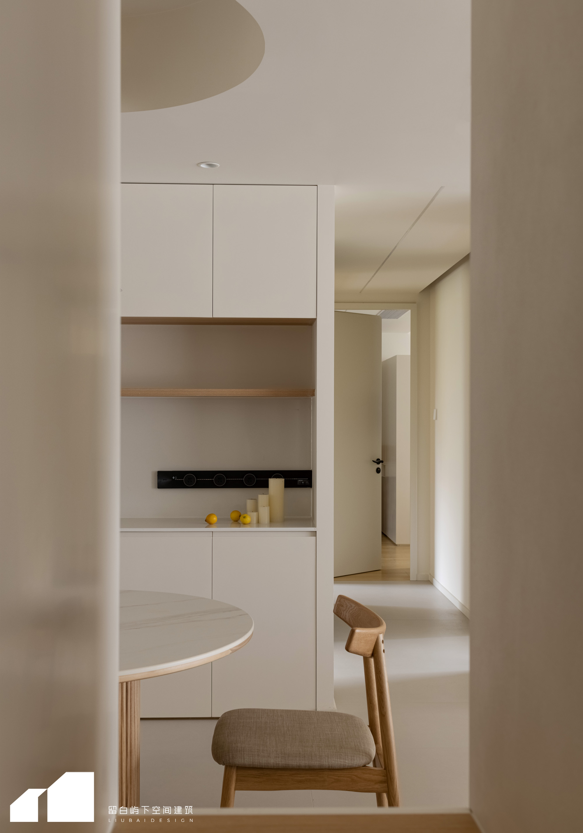 留白·私宅 ｜聆雨｜温润自然现代原木风-16