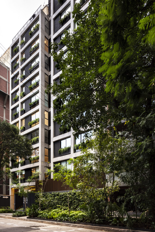 墨西哥城 BP 塔 · 开放,绿色,共享的生活空间-23