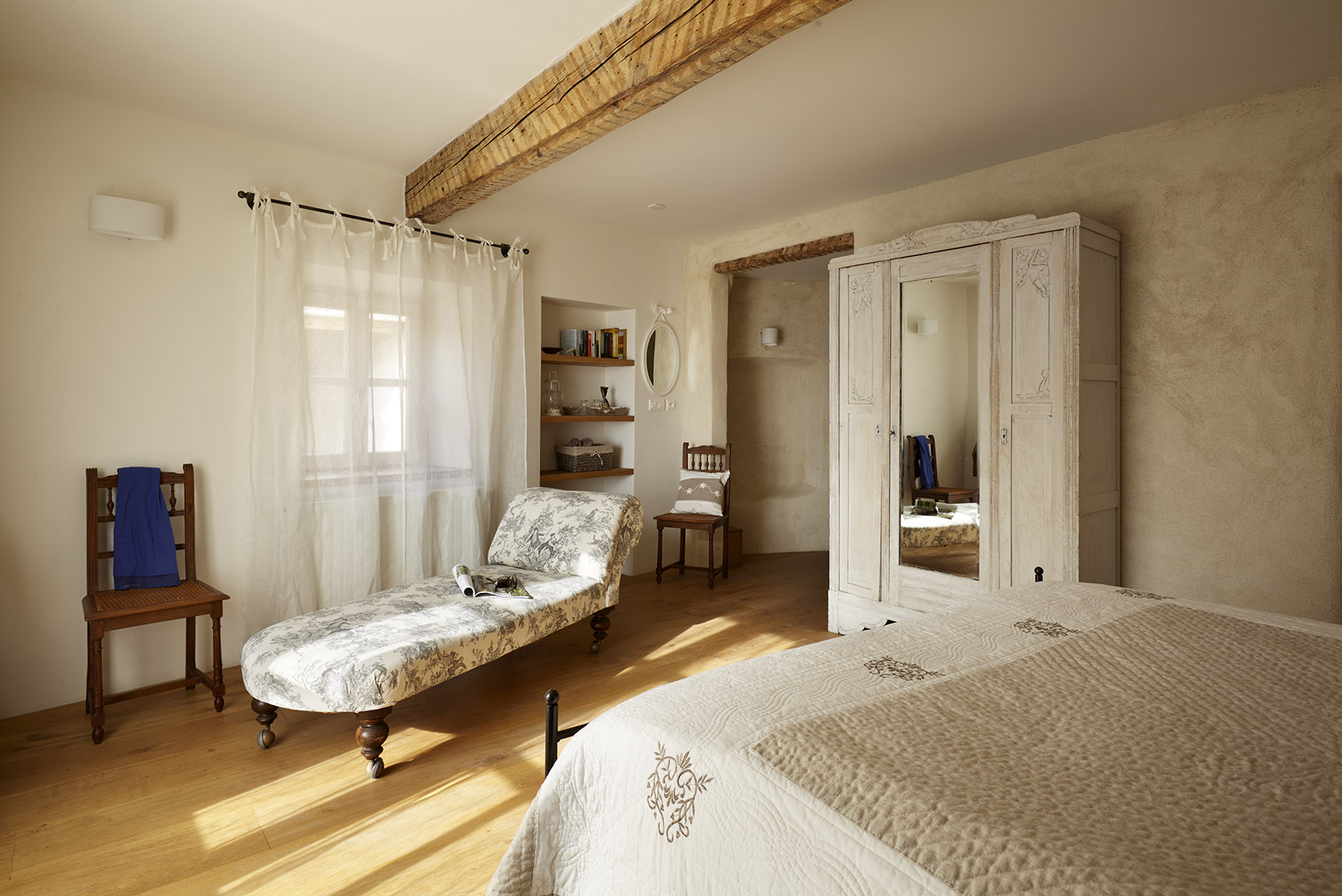 法国南部旧丝绸农场-15