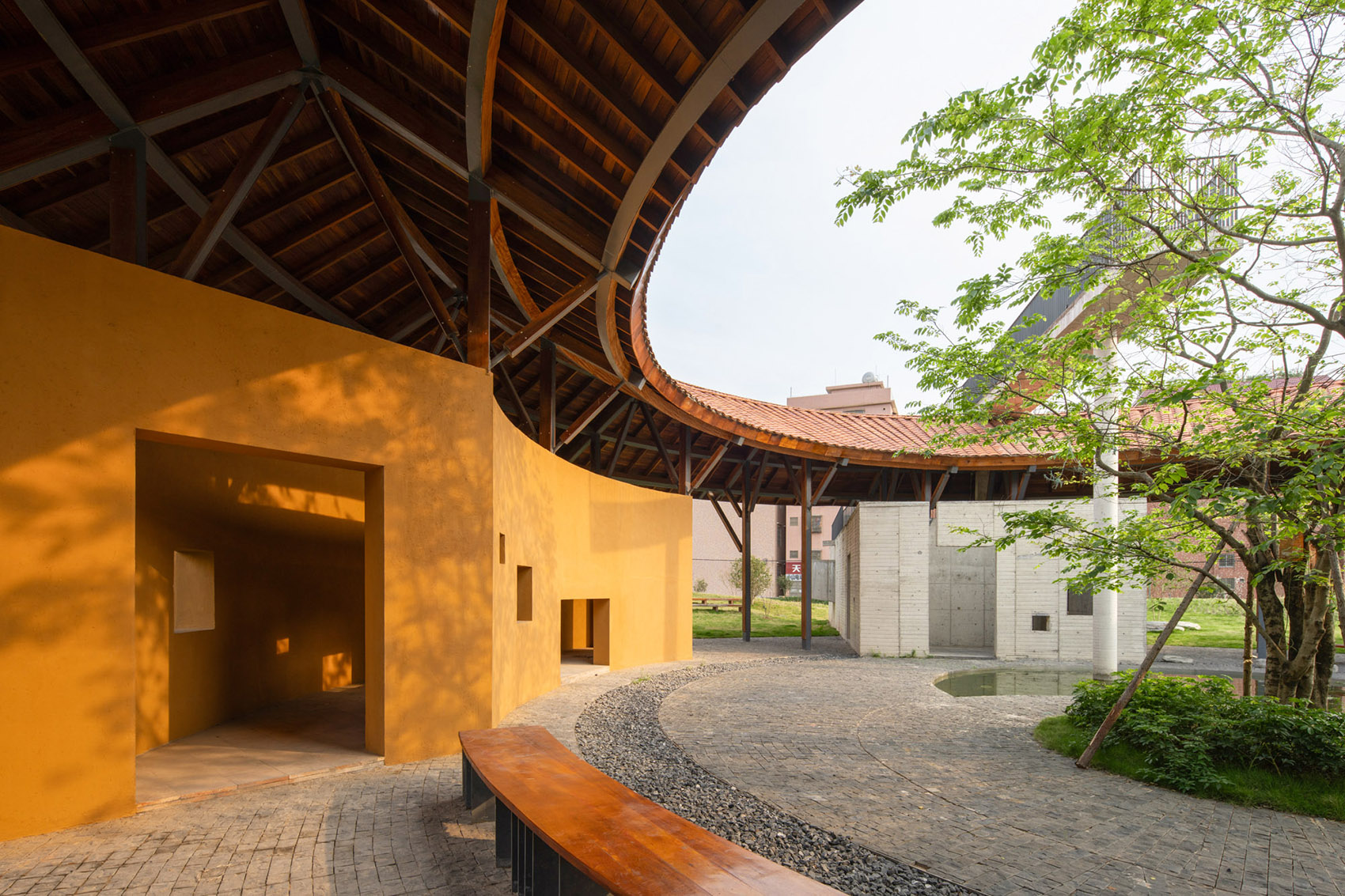 盐步老龙公园丨中国佛山丨竖梁社悬亮子工作室-40