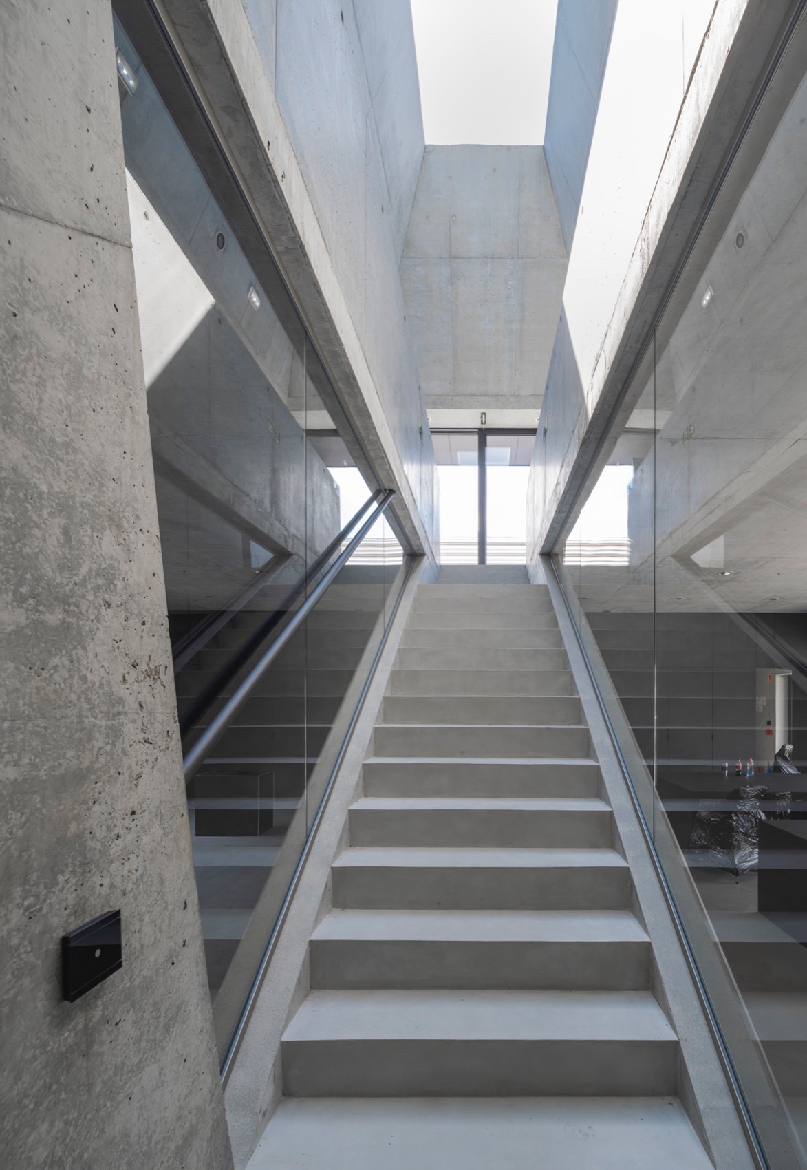 Gambit总部丨捷克丨KWK Promes-38