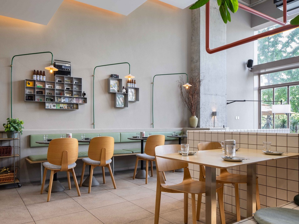 梦幻漫游,上海虹桥万象城走神 2.0 早午餐餐厅设计-24