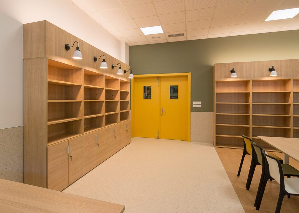 Donostiako liburutegia（多诺斯蒂亚图书馆）丨专注室内设计及相关领域的工作室（文本未明确名称）-4