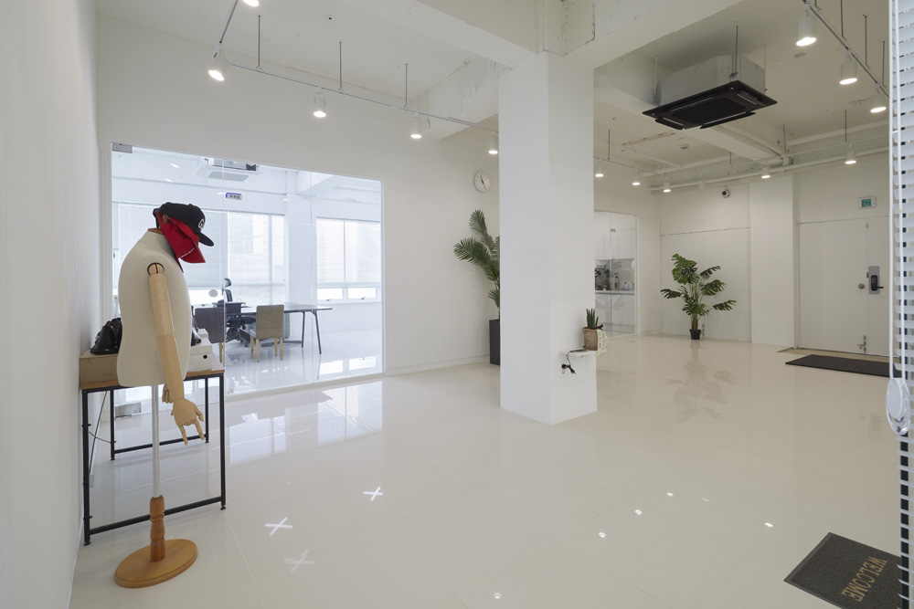 75 平极简办公空间 | 成本低至 500 元/平-8