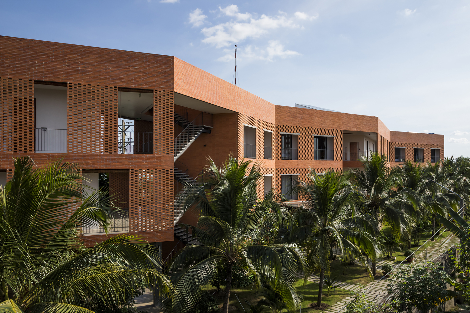 越南奔特瑞酒店丨萨努基·景岛乐建筑师事务所-10