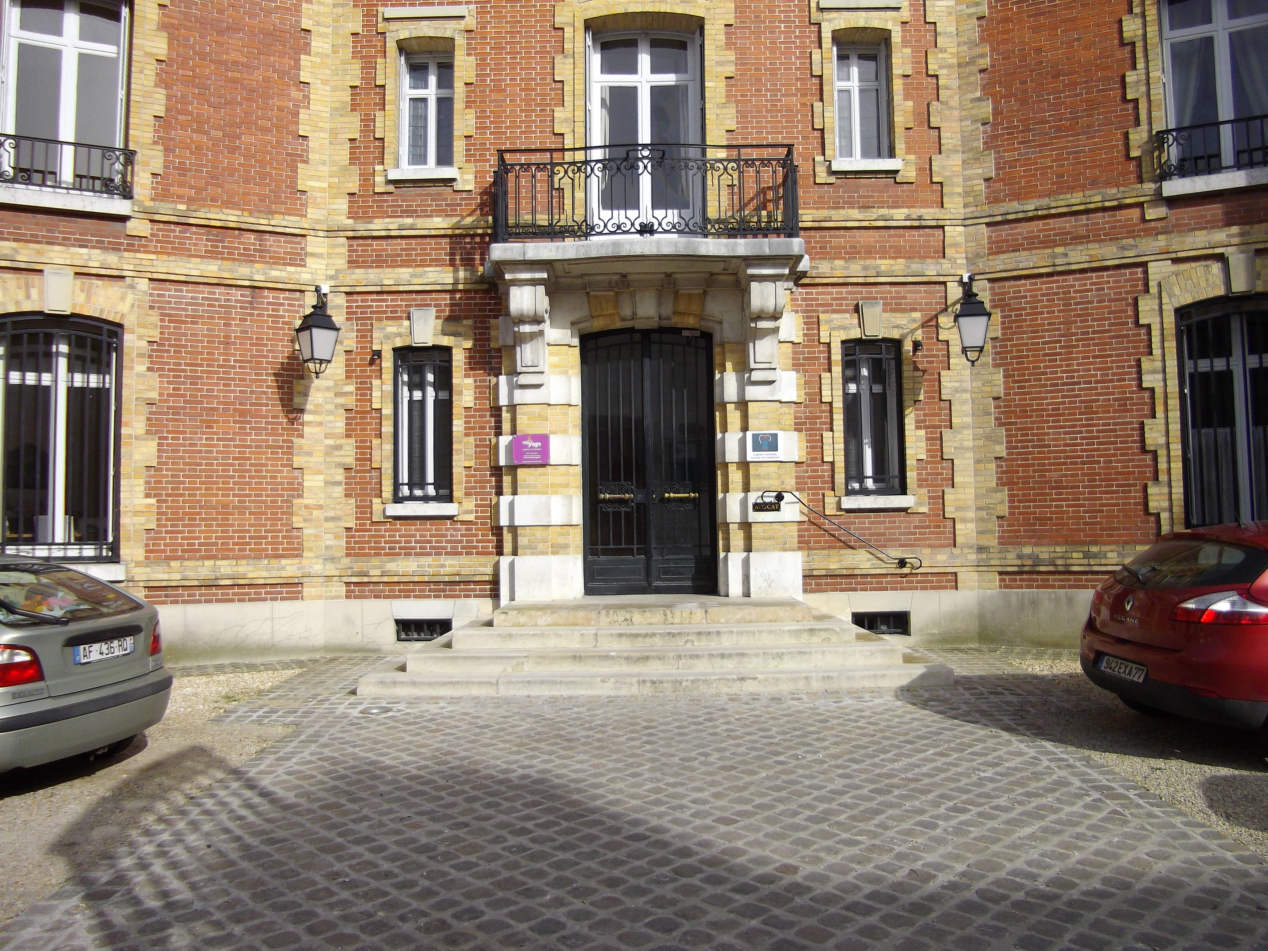 "多面向牙医诊所设计"-6