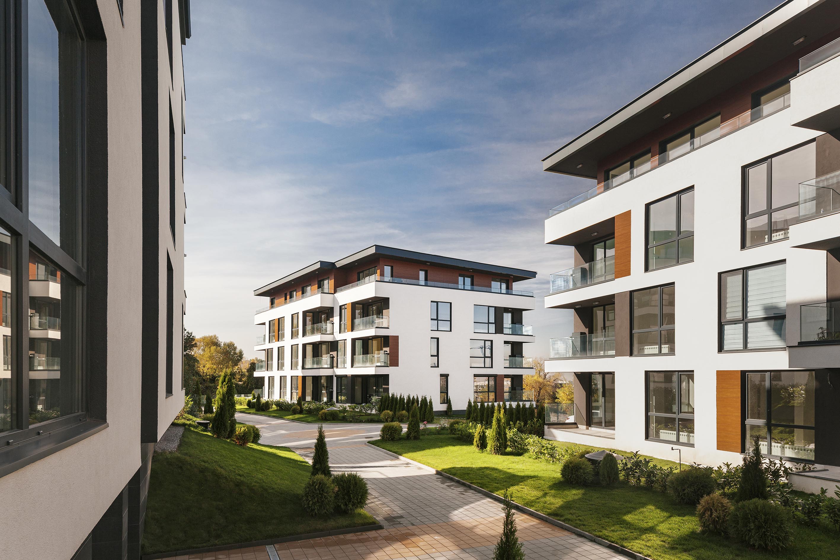 sunny garden complex 1-8