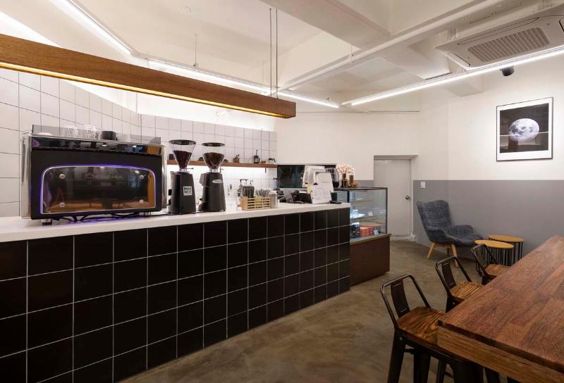 二十平米咖啡店的极简之美-9