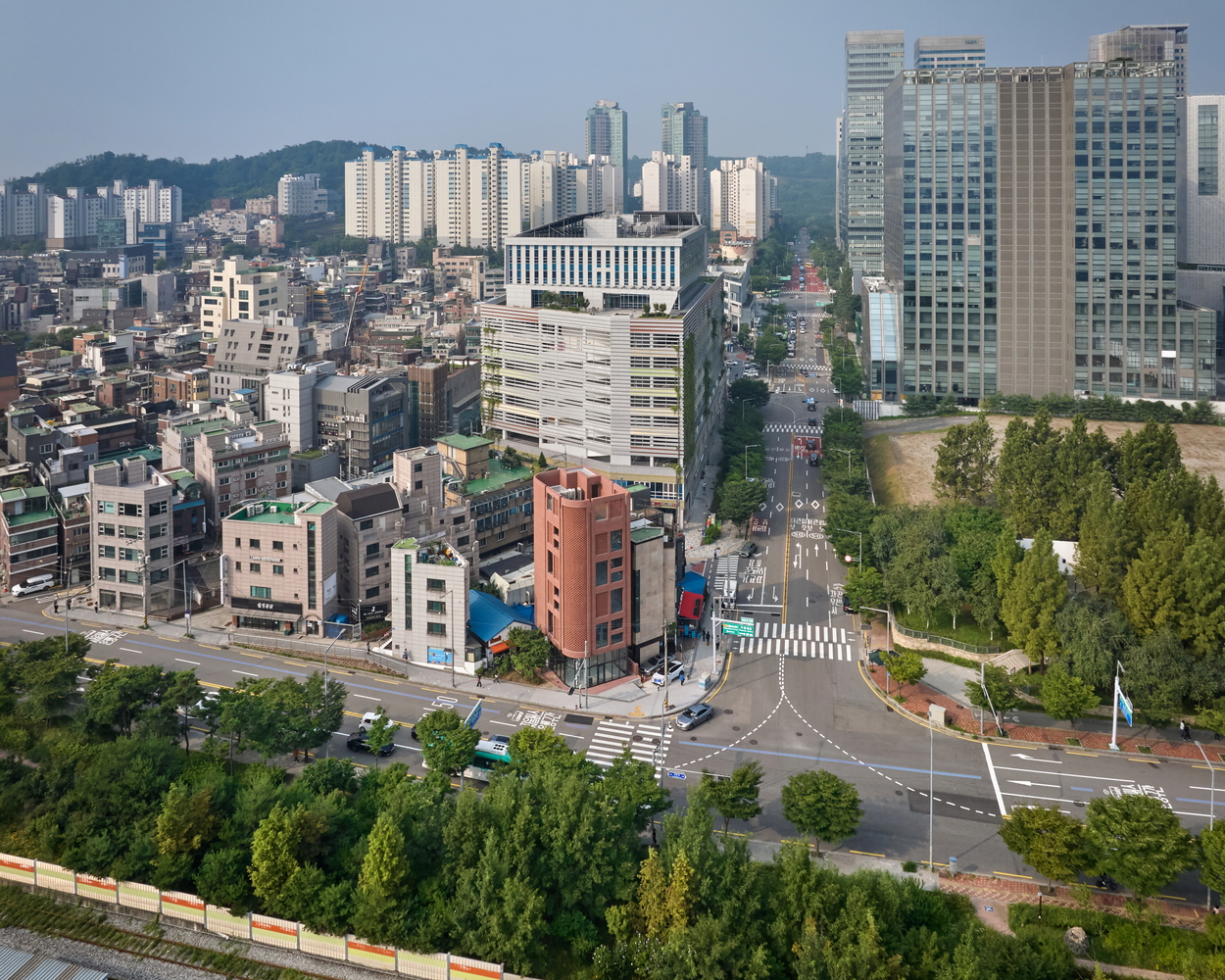 韩国 DADAM 商业和办公楼-4