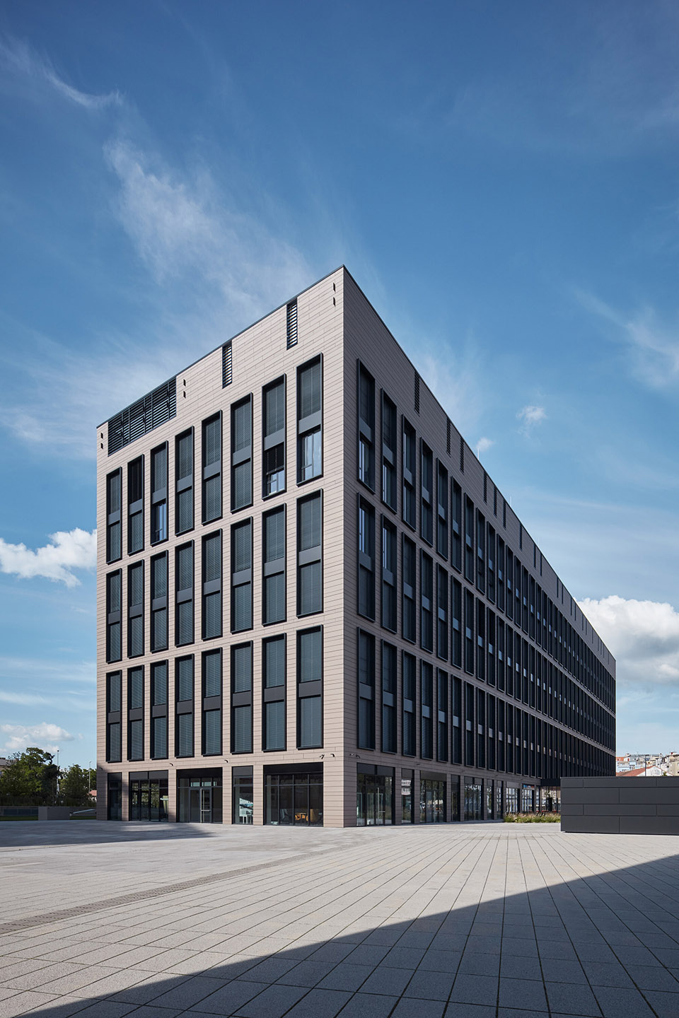 RUSTONKA办公楼，布拉格 / CMC Architects-23