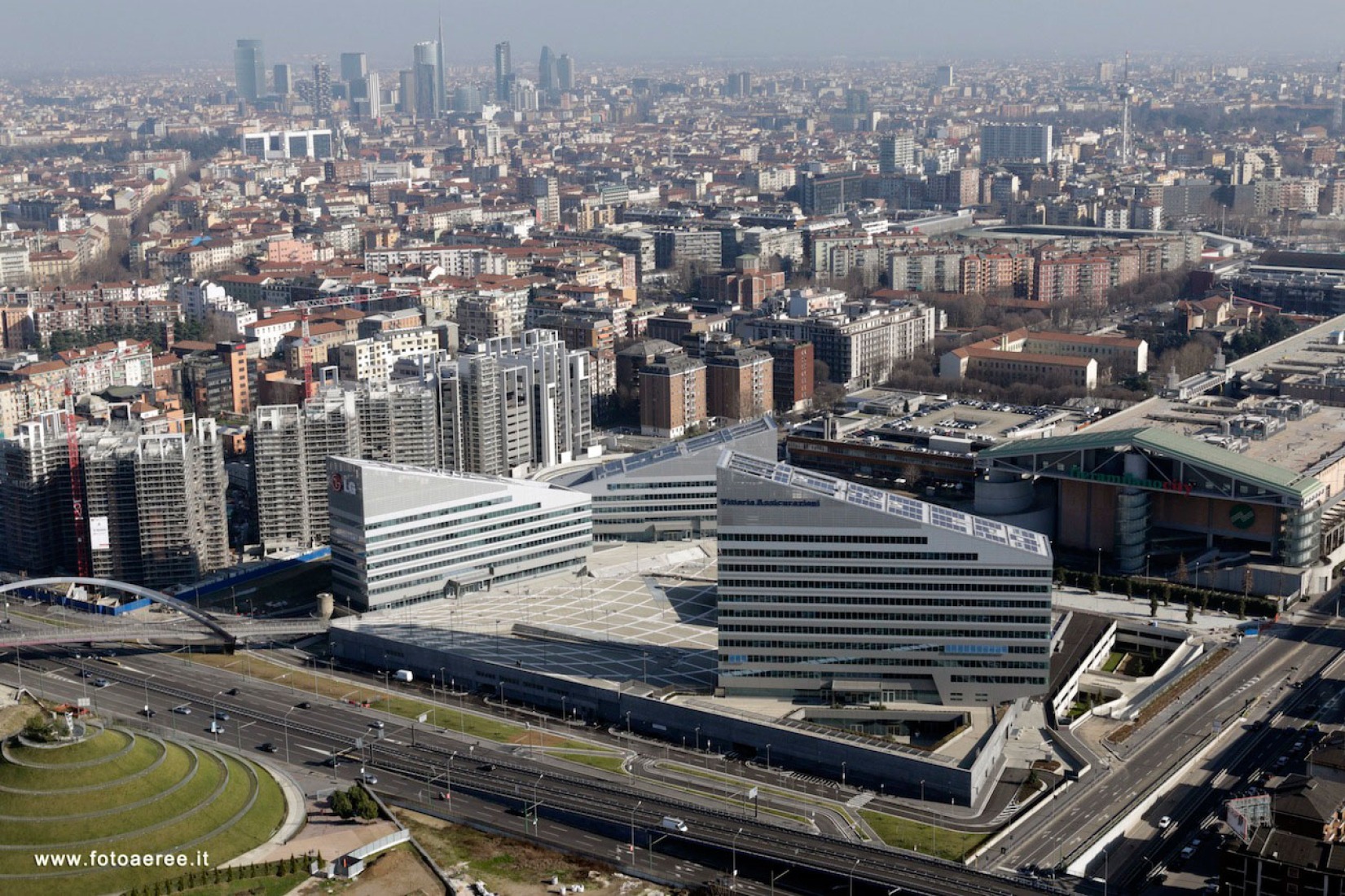 Piazza Gino Valle广场及Portello区域改造丨意大利米兰丨Valle Architetti Associati等-40