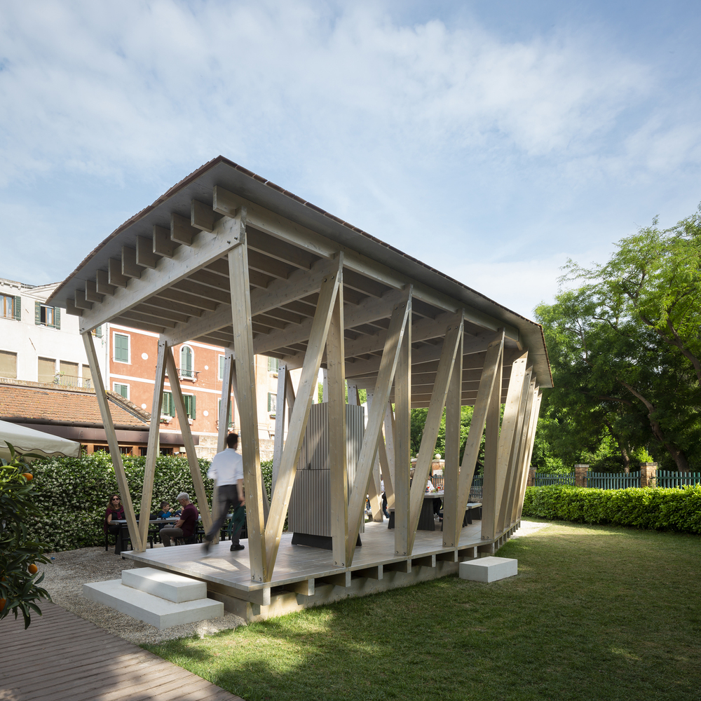 影之赞（Loggia d‘Ombra）-37