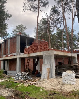 松树海岸住宅丨乌克兰丨亚历山大·塞尔迪乌克