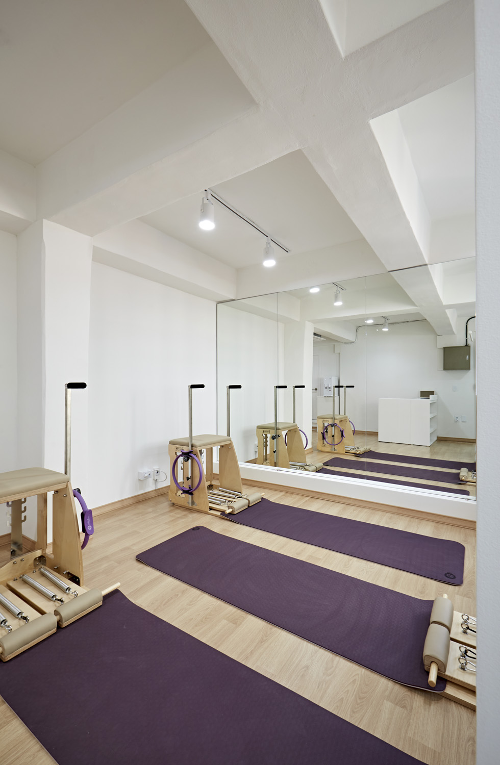 极简白与木，打造温馨舒适之家-14