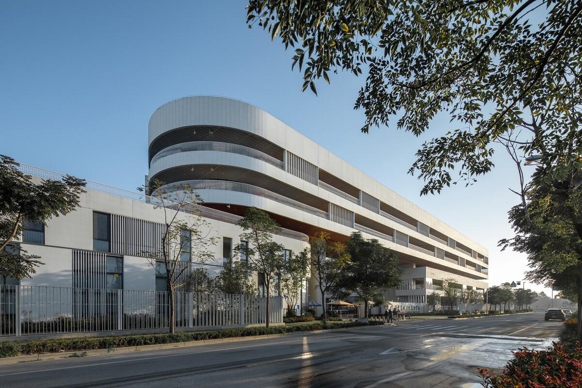 上海青浦兰生学校丨中国上海丨上海华都建筑规划设计有限公司-49