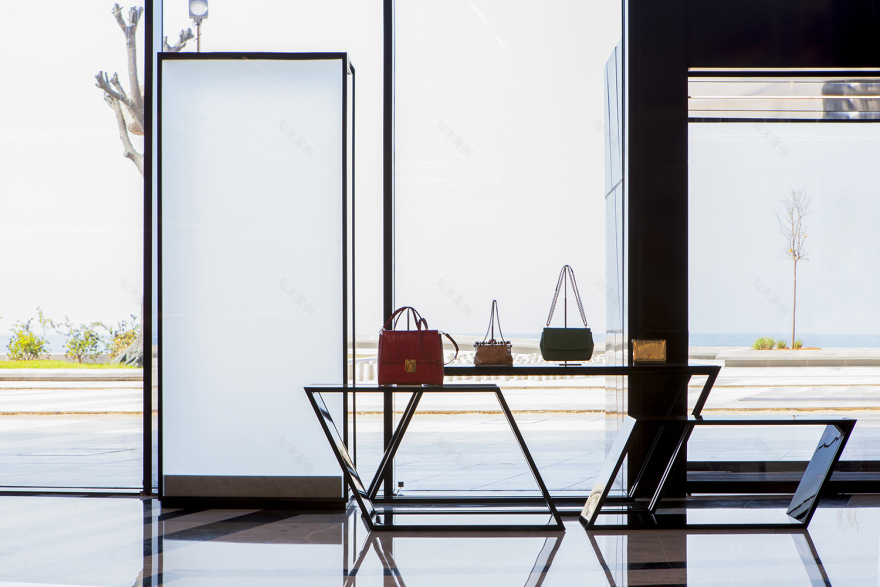 艾斯提基金会和购物中心-18