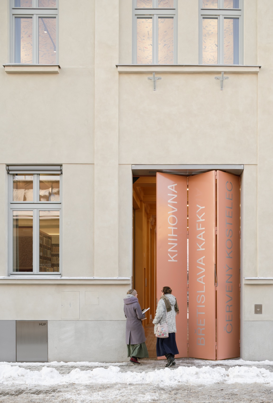 Červený Kostelec图书馆重新设计及翻修项目丨PAPUNDEKL ARCHITEKTI-10