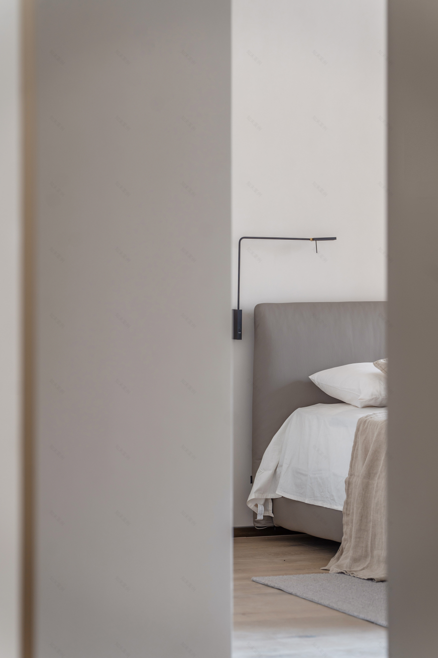 弧形楼梯与旋转楼梯的完美融合·简约别墅设计丨中国丨JSCC 极舍文化创意(上海)有限公司-38