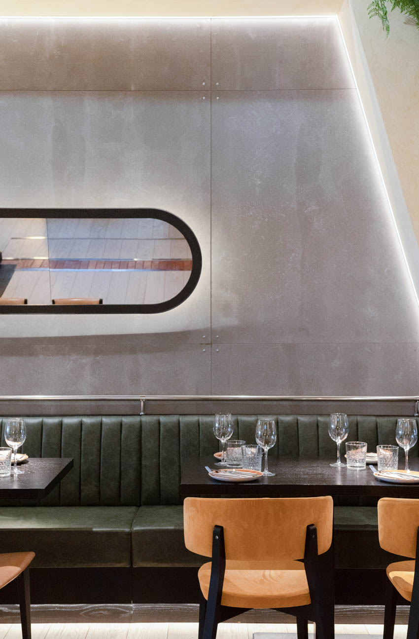 Madrid's Claroscuro Restaurant |  A Brutalist Oasis of Mirrors and Marbles-11