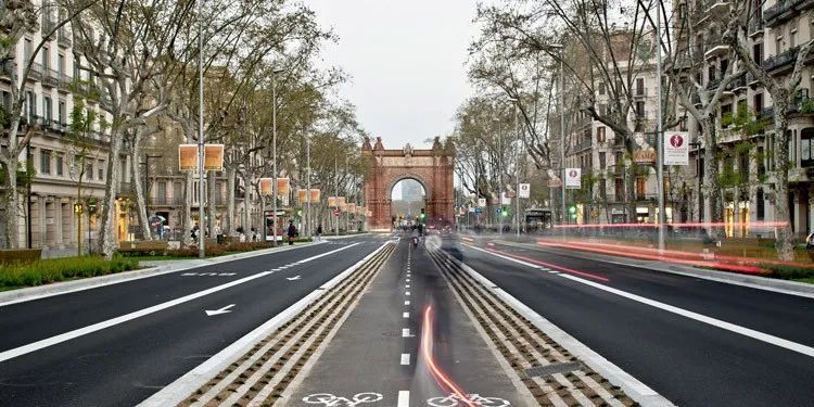 巴塞罗那 PASSEIG DE SANT JOAN 街道绿色改造-45