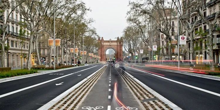 巴塞罗那 PASSEIG DE SANT JOAN 街道绿色改造-45