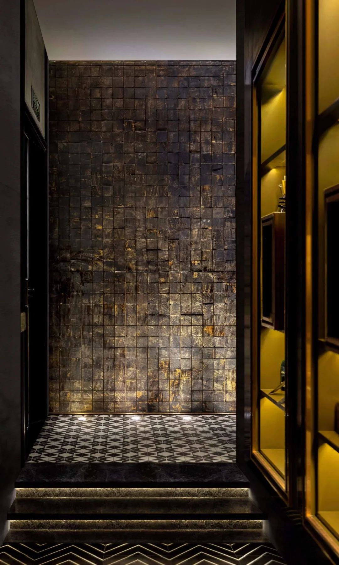 贵阳LOLLIPOP威士忌酒吧设计丨中国贵阳-34