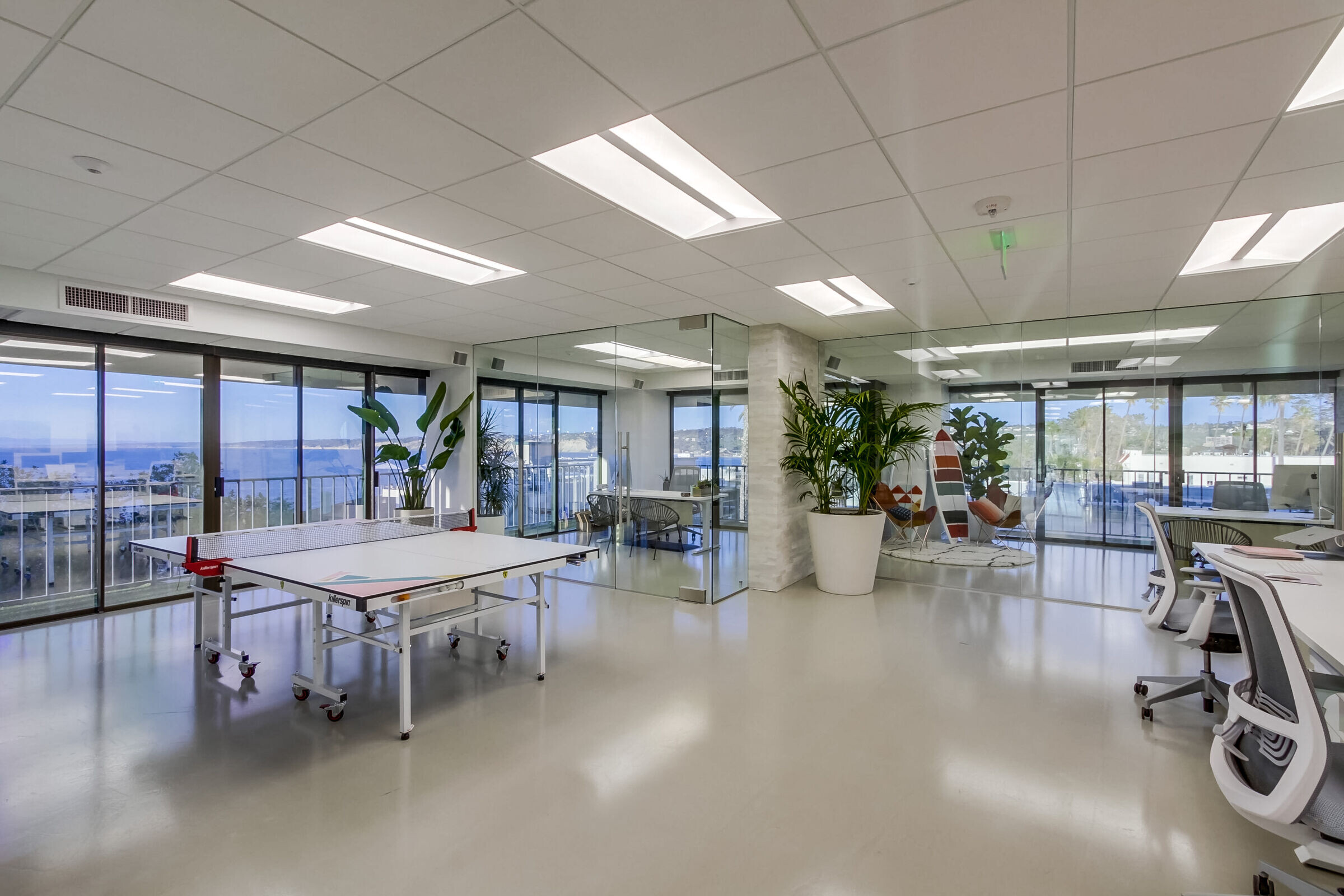 加州海滨办公室的"纯生活"设计-45