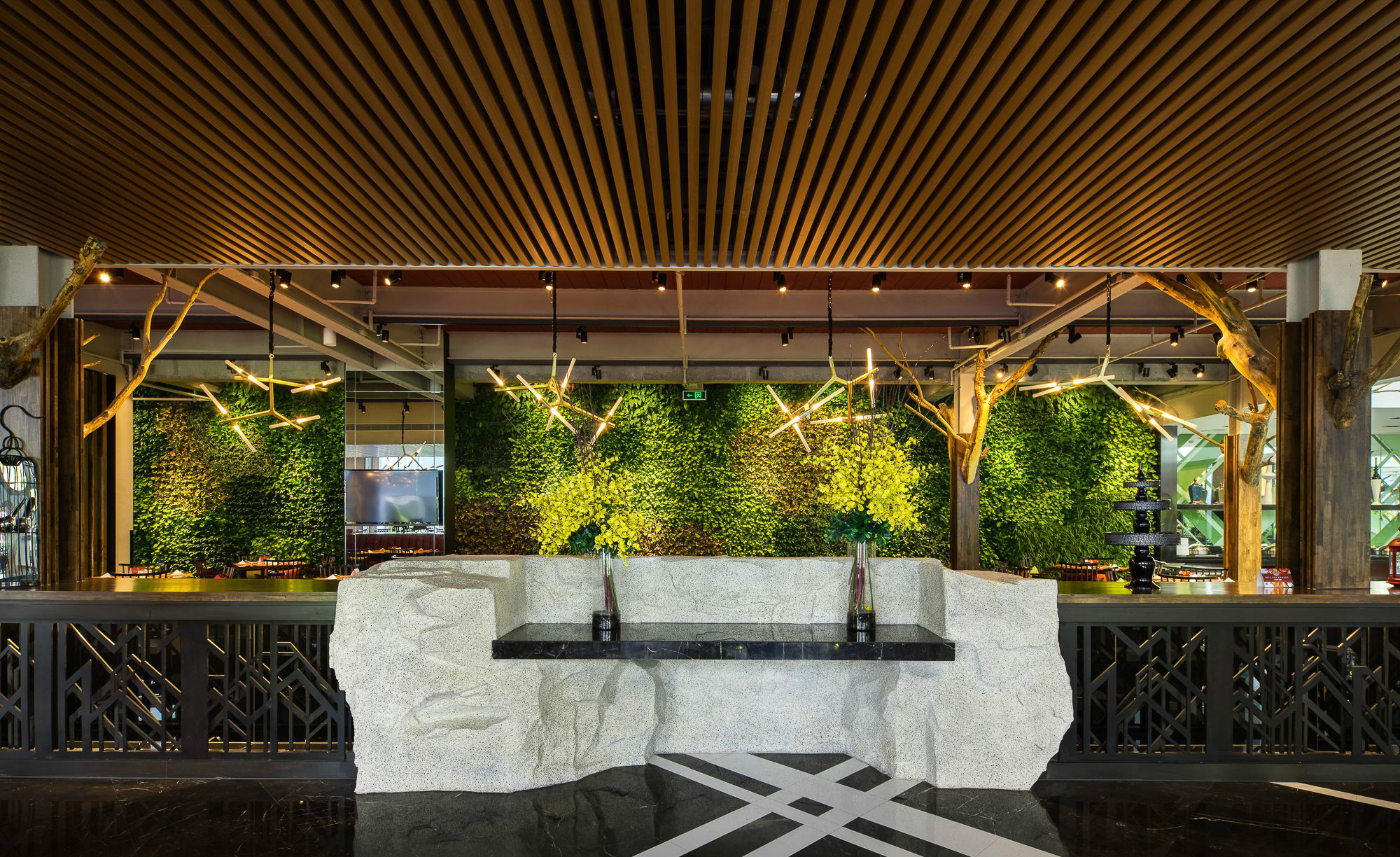 筑土设计  极富艺术感的“树”餐厅-11