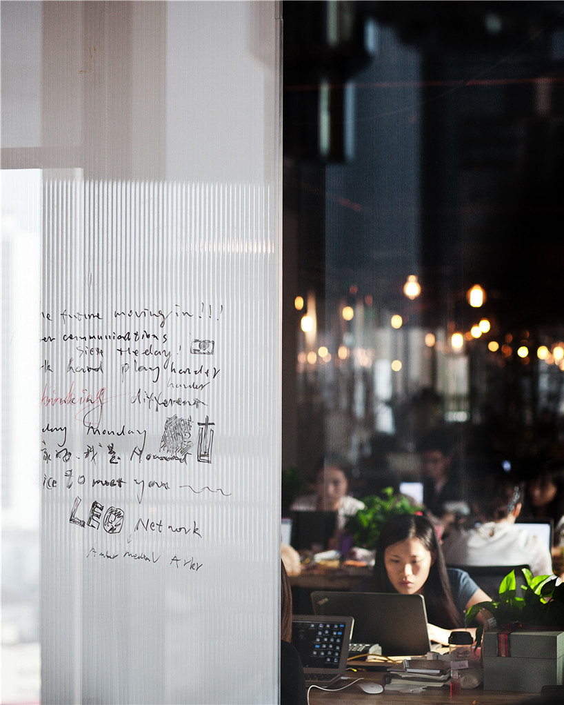 利欧数字网络上海总部办公室-9