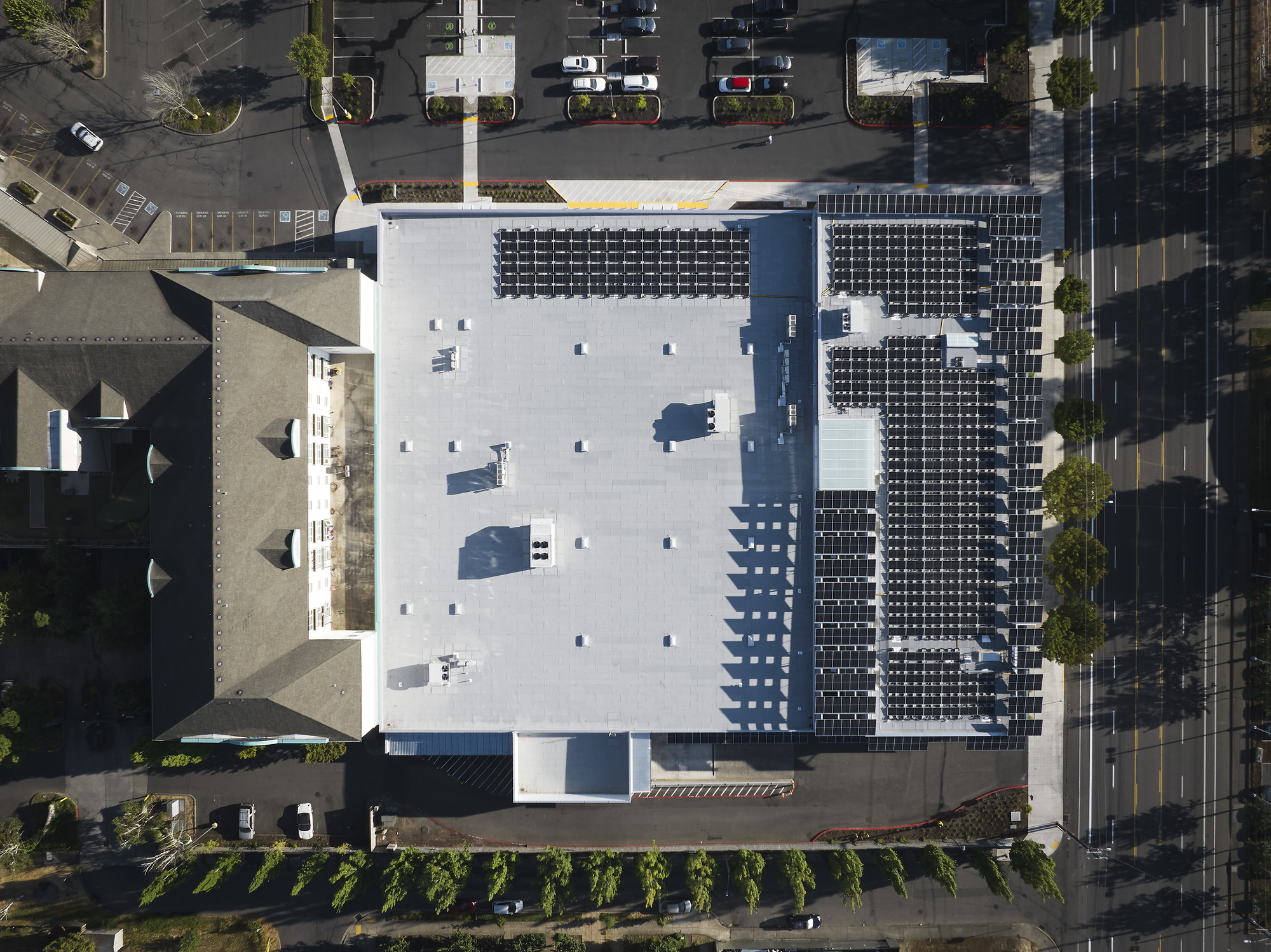 Multnomah County Library Operations Center / Hennebery Eddy Architects-23